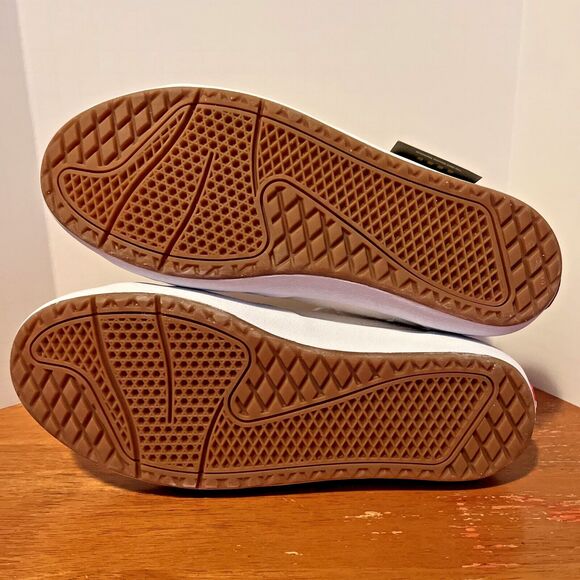 VANS X SESAME STREET Lizzie Armanto Shoes Special Edition M 6.5 W 8 VN0A4BX1448 - Picture 8 of 10